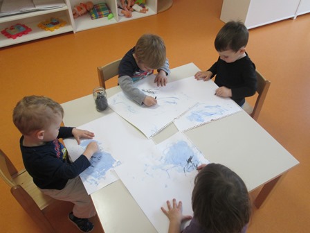 SKUPINA ROŽICE: RAZGIBANE DELAVNICE